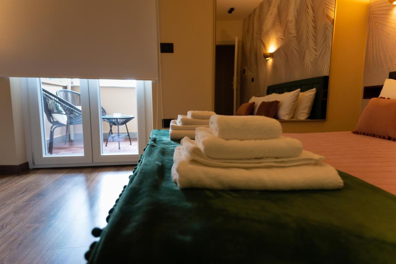 5 Sensi - Vasca Idromassaggio, Terrazzo, Fibra Ultraveloce, Parcheggio Coperto Su Richiesta Hotel Cosenza Bagian luar foto