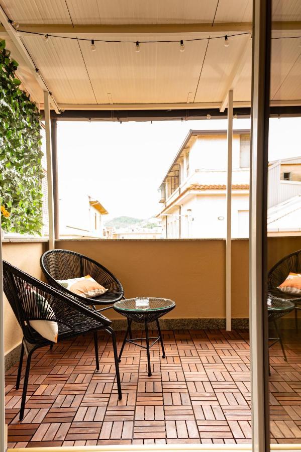 5 Sensi - Vasca Idromassaggio, Terrazzo, Fibra Ultraveloce, Parcheggio Coperto Su Richiesta Hotel Cosenza Bagian luar foto